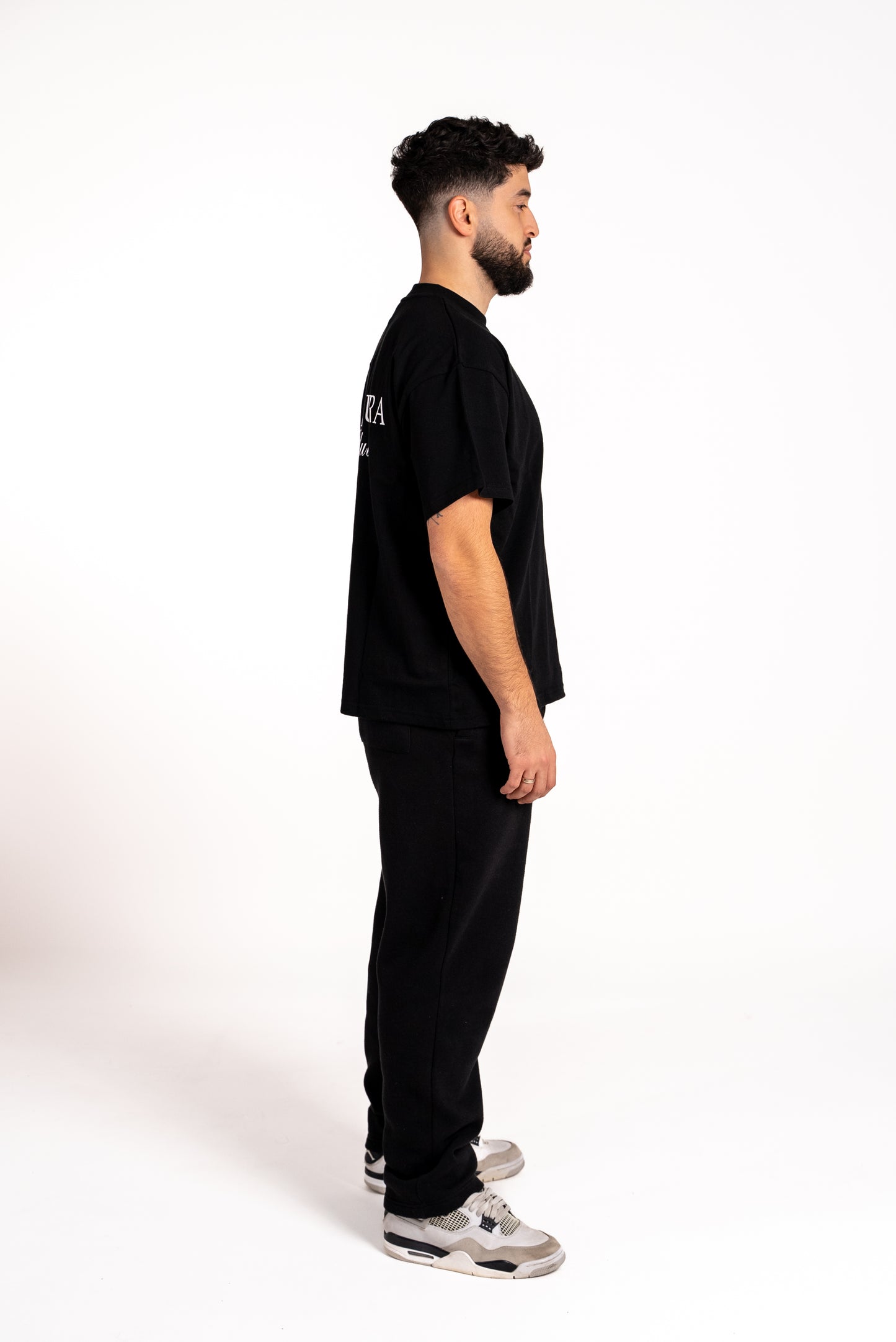 La Aventura Future Club T-shirt